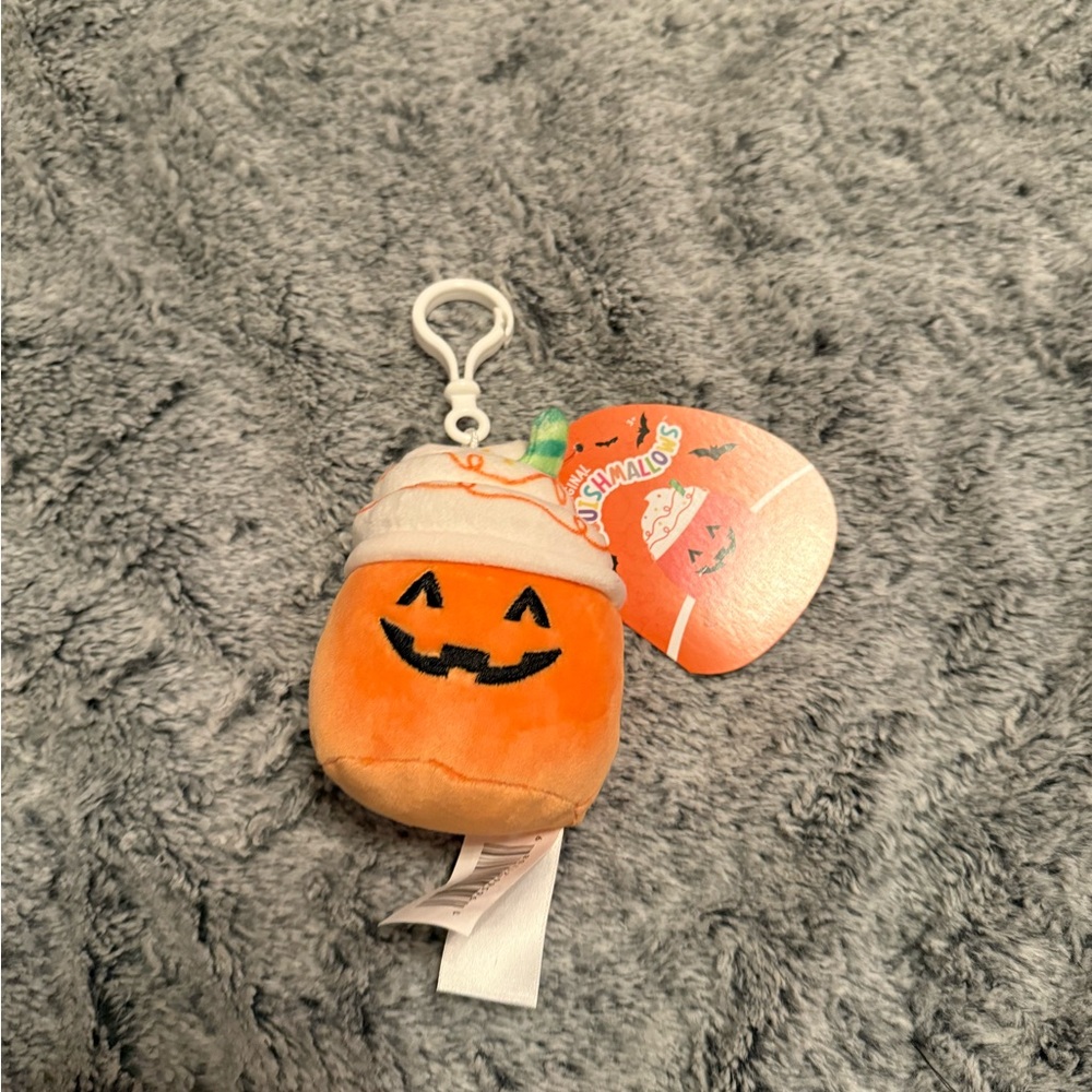 Squishmallows Lester Pumpkin Latte Clip NWT